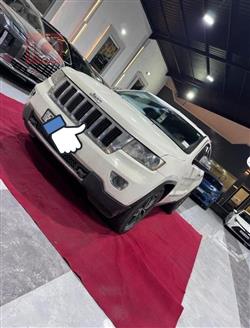 جيب جراند شيروكي